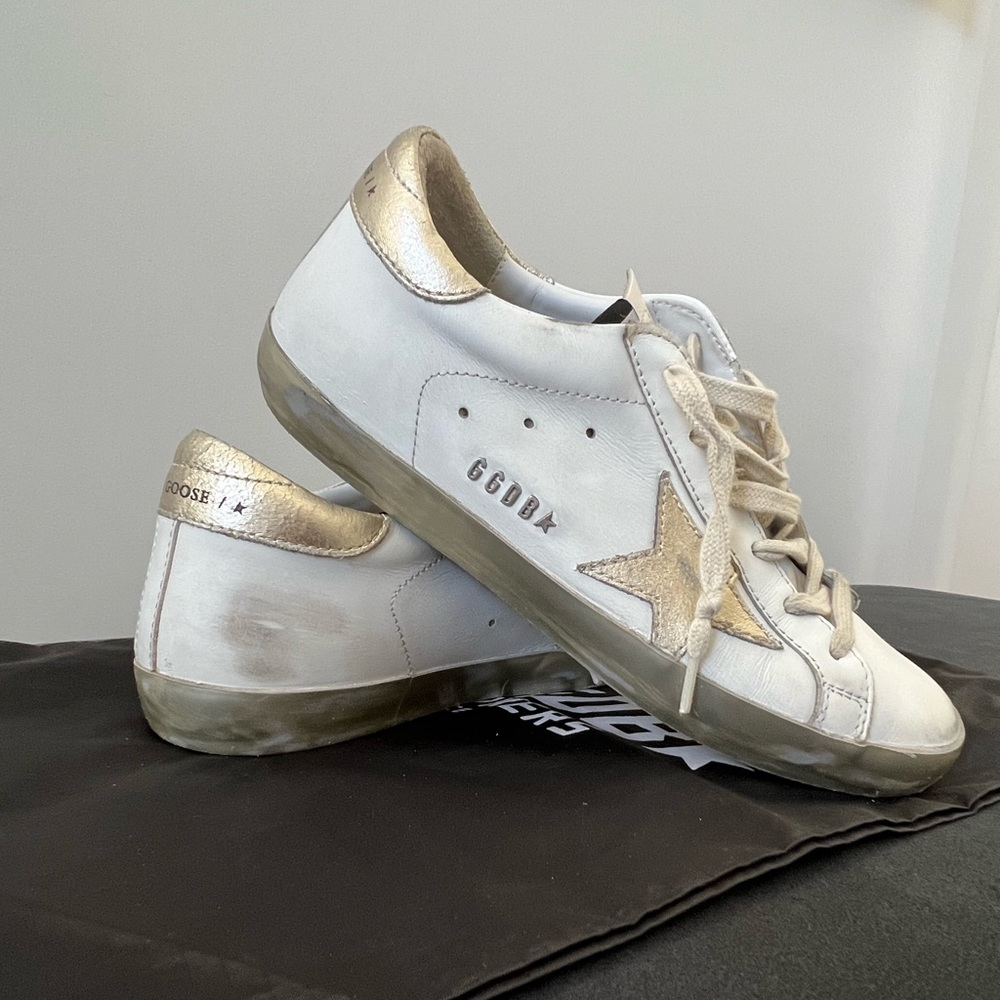 Golden Goose Women’s Super-Star Low Top Sneakers size 39 White/Gold